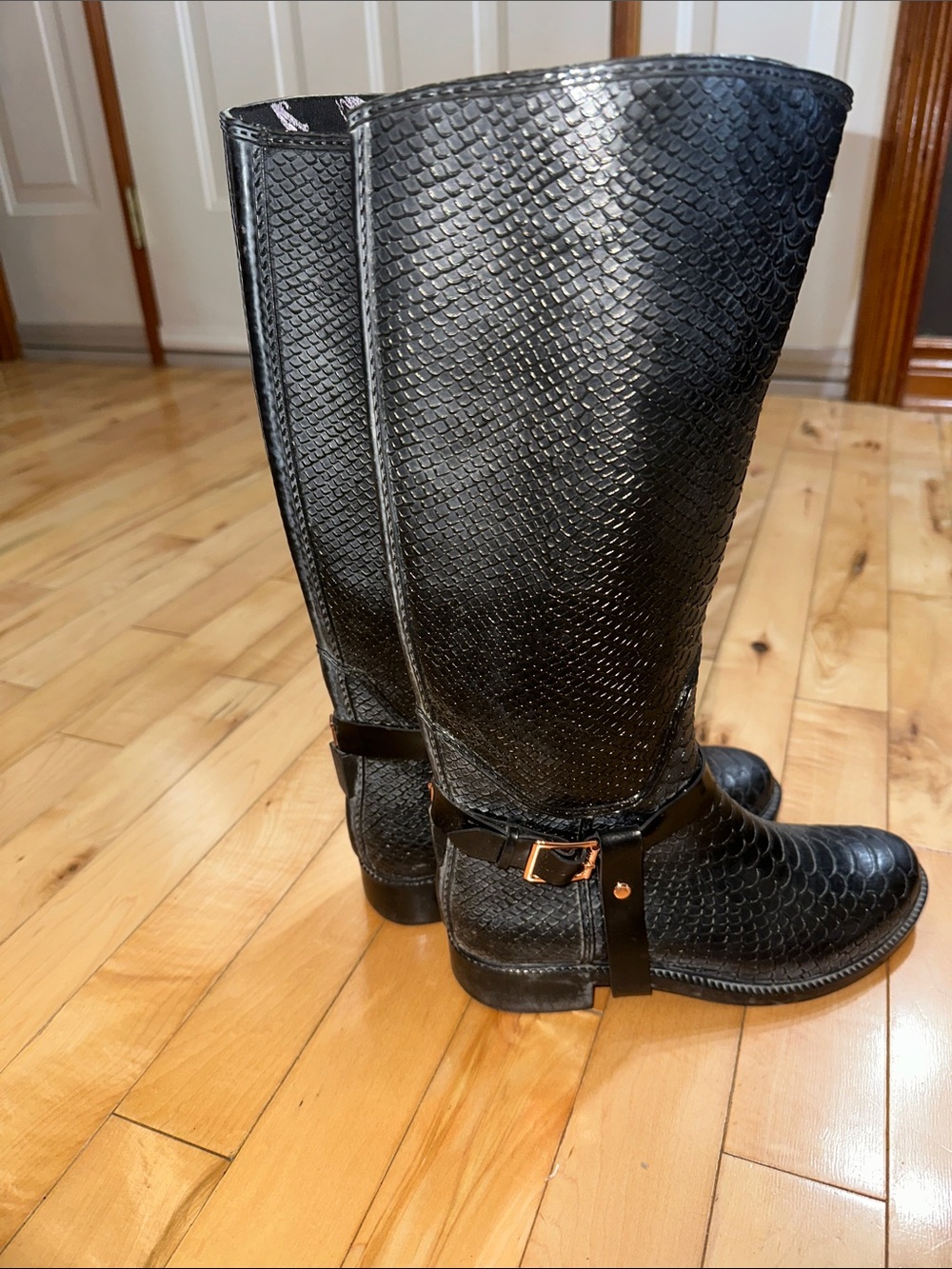 Ted Baker Crocodile Textured Rubber Rain Boots - Picture 3 of 11